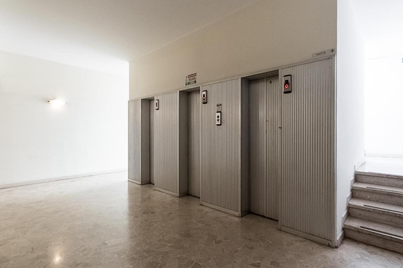 Casa Via XX Settembre - La Via Piu Famosa Di Genova Apartment Luaran gambar